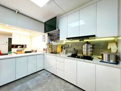 rumah-tinggi-view photo thumbnail #1